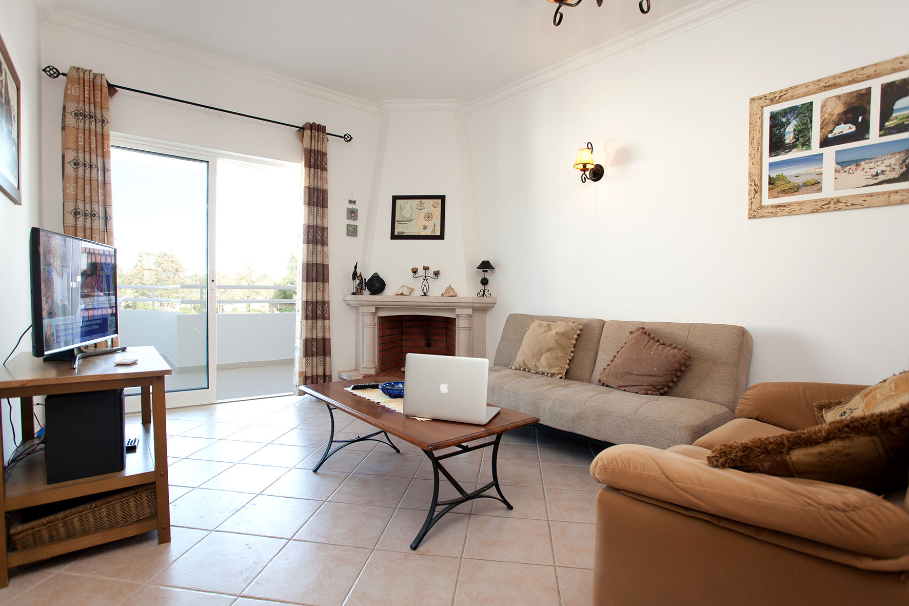 11_A_Ramos_Casa_de_Férias_T2_Praia_da_Galé_Albufeira_0282 Sala__T2_Aldeia_da_Galé